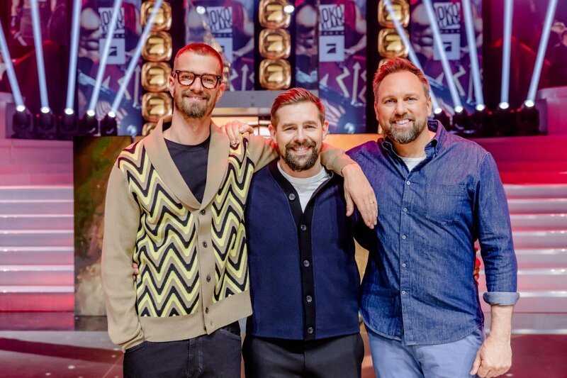 (v.l.n.r.) Joko Winterscheidt; Klaas Heufer-Umlauf; Steven Gätjen – Bild: Seven.One /​ Nadine Rupp