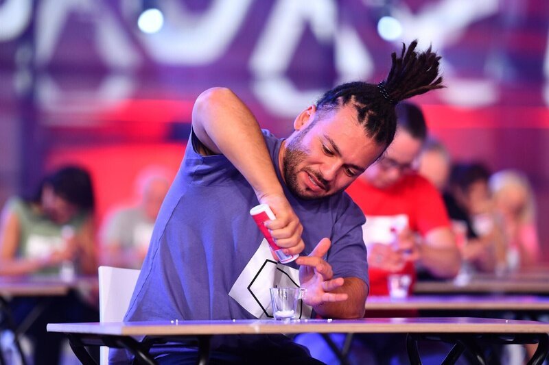 Orkun – Bild: SAT.1 /​ Julia Feldhagen