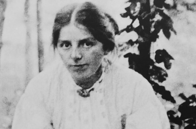 Die Malerin Paula Modersohn-Becker (1876–1907) gilt mit ihren Porträts vom Anfang des 20. Jahrhunderts als stilprägende Wegbereiterin der Moderne. – Bild: SWR Die Malerin Paula Modersohn-Becker (1876–1907) gilt mit ihren Porträts vom Anfang des 20. Jahrhunderts als stilprägende Wegbereiterin der Moderne. – Bild: SWR