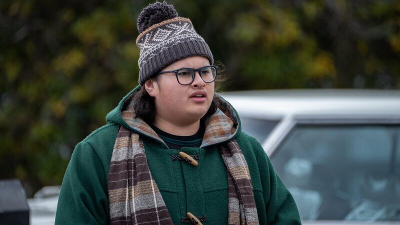 Der 17-jährige Josh (Julian Dennison), übergewichtig und mit M?ori-Wurzeln, ist in der Schule ein Außenseiter. – Bild: ZDF Der 17-jährige Josh (Julian Dennison), übergewichtig und mit M?ori-Wurzeln, ist in der Schule ein Außenseiter. – Bild: ZDF