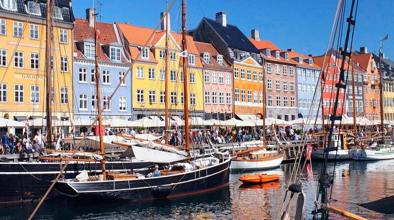 Die meistfotografierte Hafenzeile Kopenhagens ist Nyhavn. – Bild: ZDF und NDR/​MANFRED SCHULZ TV & FilmProduktion