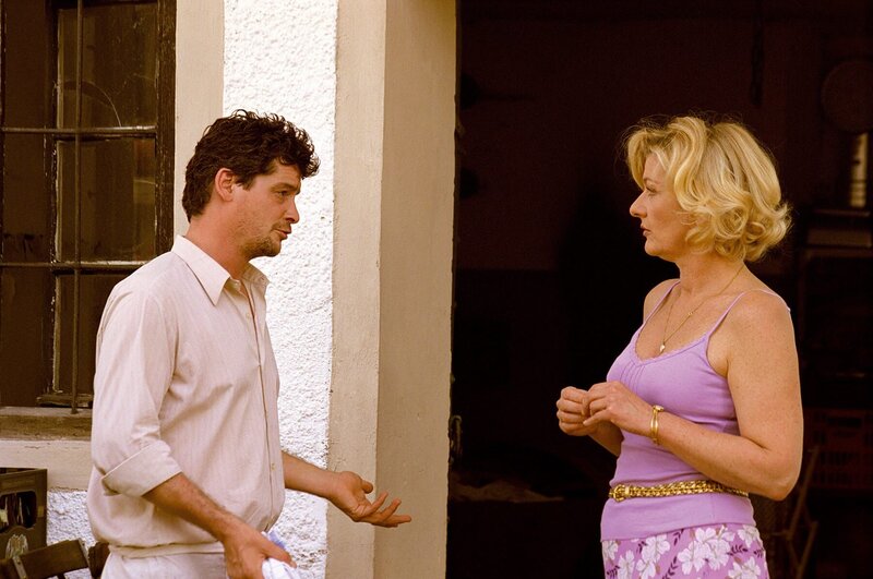 Wer früher stirbt, ist länger tot – Bild: CHRISTIAN HARTMANN /​ ROXY FILM