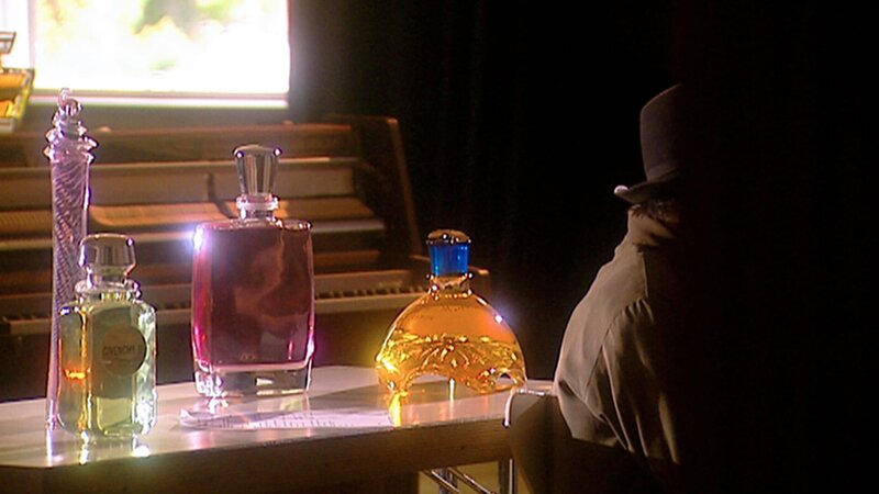 Patrick Süskind - Duft & Distanz – Bild: BR