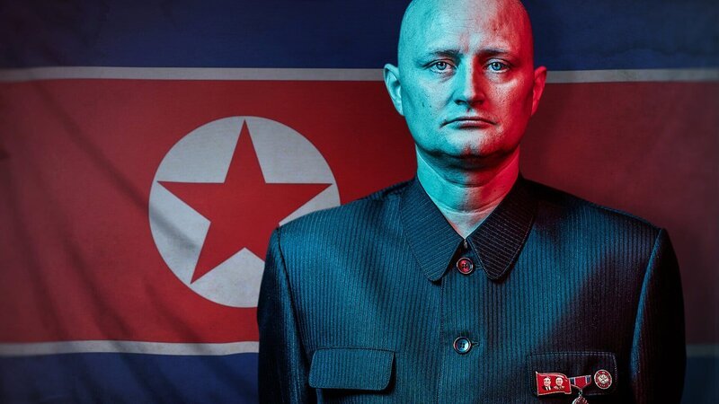 Als Spion in Nordkorea – ein Familienvater aus Dänemark will undercover die Verstrickungen des Regimes in den internationalen Waffen- und Drogenhandel aufdecken. – Bild: ZDF