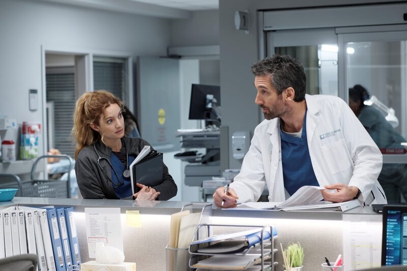 l-r: Magalie Leblanc (Laurence Leboeuf), Mark Novak (Gord Rand) – Bild: NBC /​ Universal