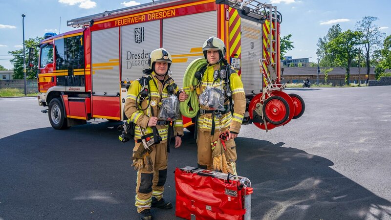 Rettungskräfte in Dresden. – Bild: DMAX