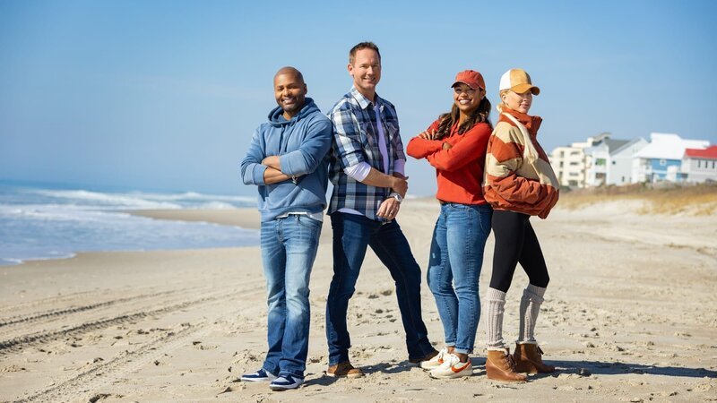 Brian and Mika Kleinschmidt and their teams, Galey Alix and Michel Smith Boyd, as seen on 100 Day Hotel Challenge, Season 1. – Bild: 2024 Warner Bros. Discovery, Inc. or its subsidiaries and affiliates. /​ Dawnhoffmann.com