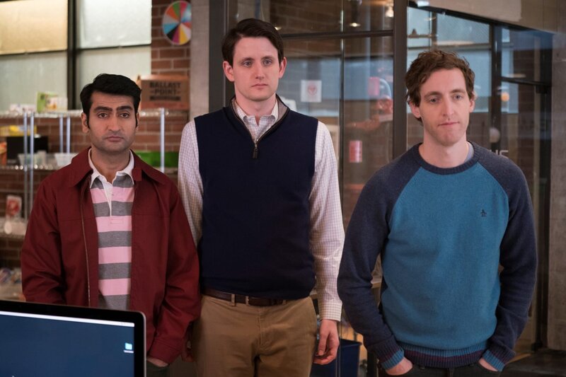 L-R: Dinesh Chugtai (Kumail Nanjiani), Donald ‚Jared‘ Dunn (Zach Woods), Richard Hendricks (Thomas Middleditch). – Bild: Sky Atlantic