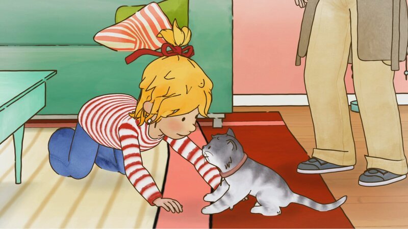 Conni liebt ihren Kater Mau. Am liebsten spielt sie mit ihm und genießt seine Gesellschaft. – Bild: ZDF