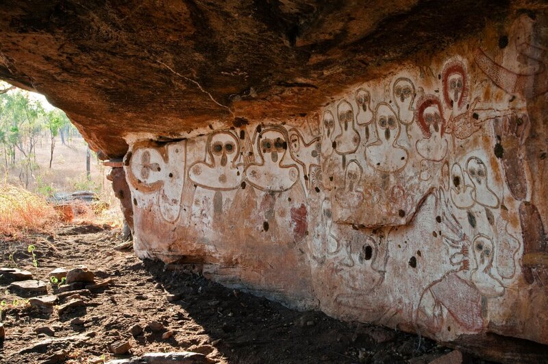 Wandjina (Schöpferwesen) Felszeichnungen, West Kimberley. – Bild: Michael S. Nolan /​ © Michael S. Nolan /​ http:/​/​www.superstock.com/​ /​ © Michael S. Nolan – www.superstock.com ©A+E Netowrks, LLC ©HISTORY Photocredit Mandatory, Editorial Use Only, No Archive, No