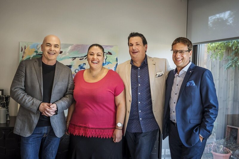 (v.l.n.r.) Neale Whitaker; Rita; Con; Andrew Winter – Bild: 2018 Foxtel Management Pty Limited and Beyond Entertainment Limited Lizenzbild frei
