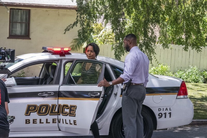 Athena Grant (Angela Bassett, l.); Clifford Dixon (Reggie Watkins, r.) – Bild: 20th Television