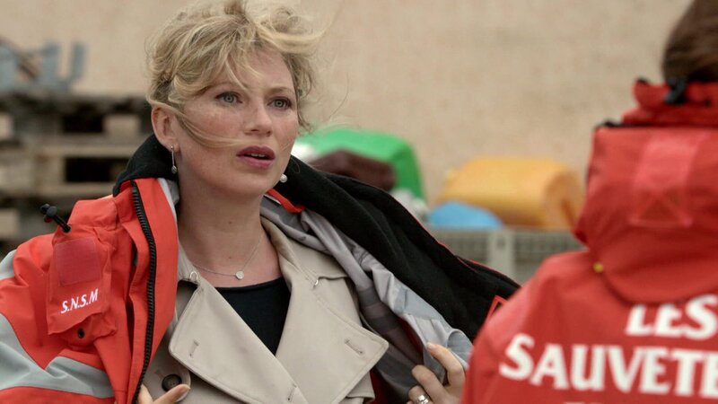 Candice Renoir (Cécile Bois) – Bild: AXN White