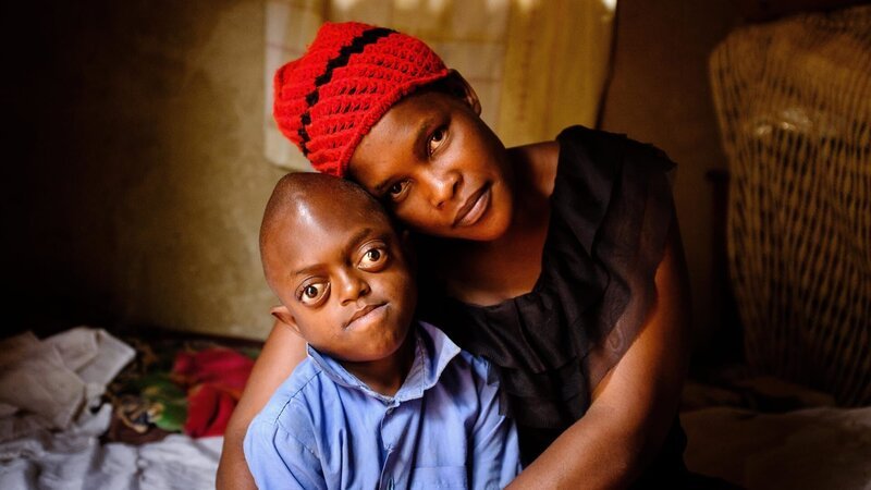 Sulamian and his Mum. – Bild: CH Media/​Louis Leeson