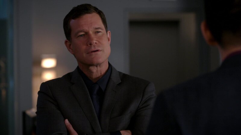 Al Burns (Dylan Walsh) – Bild: AXN Black