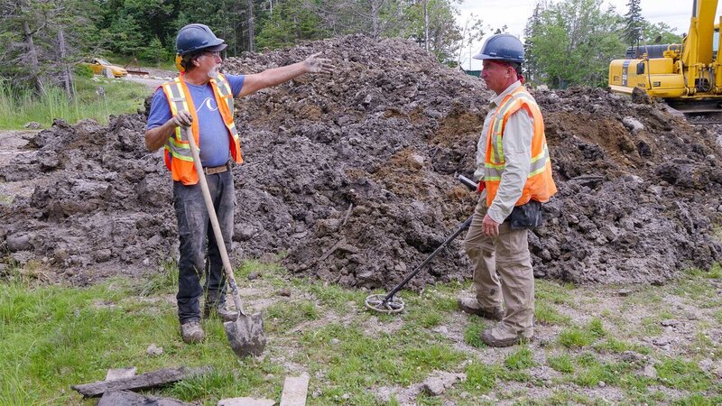 L – R: Rick Lagina, Gary Drayton – Bild: THE HISTORY CHANNEL /​ Prometheus Entertainment