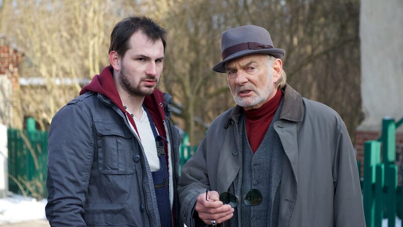 Ronny Hauser (Daniel Flieger), Dr. Tilman Clausen (Claus Dieter Clausnitzer). – Bild: ZDF und Marc Meyerbröker