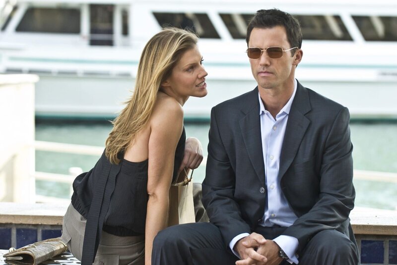 Was Carla (Tricia Helfer) Michael (Jeffrey Donovan) wohl Wichtiges zu sagen hat? – Bild: RTL NITRO/​Twentieth Century Fox
