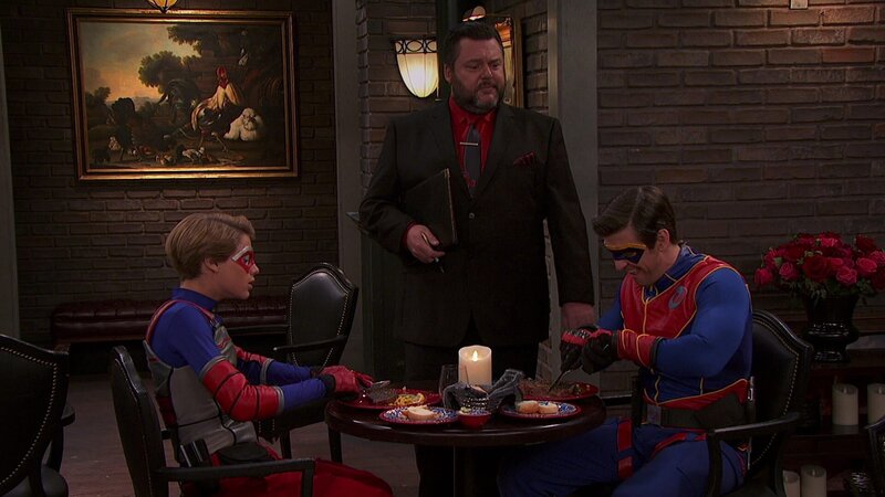 L-R: Henry Hart, Turk, Captain Man /​ Ray Manchester – Bild: ViacomCBS