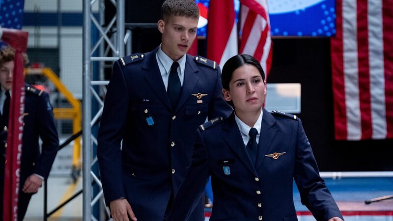 Rutger de Man (Josha Stradowski) und Leyla Demir (Sinem Kavus) – Bild: ZDF und Dinand van der Wal