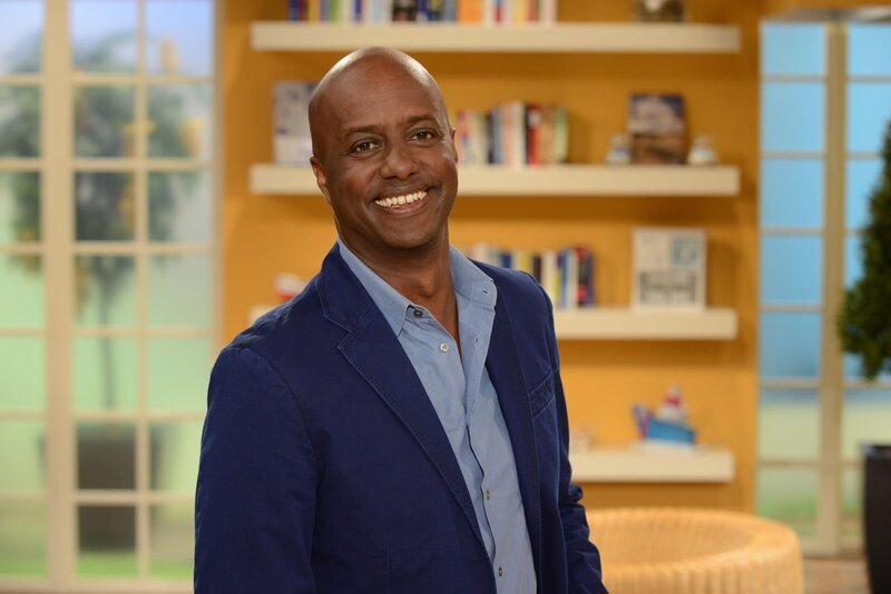 NORDDEUTSCHER RUNDFUNK Yared Dibaba – „Mein Nachmittag“ – Moderator Yared Dibaba – Bild: NDR/​Uwe Ernst