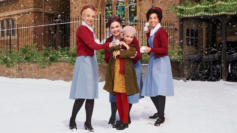 L-R: Trixie Franklin (Helen George), Nancy Corrigan (Megan Cusack), Angela Turner (Alice Brown), Lucille Robinson (Leonie Elliott) – Bild: Neal Street Productions