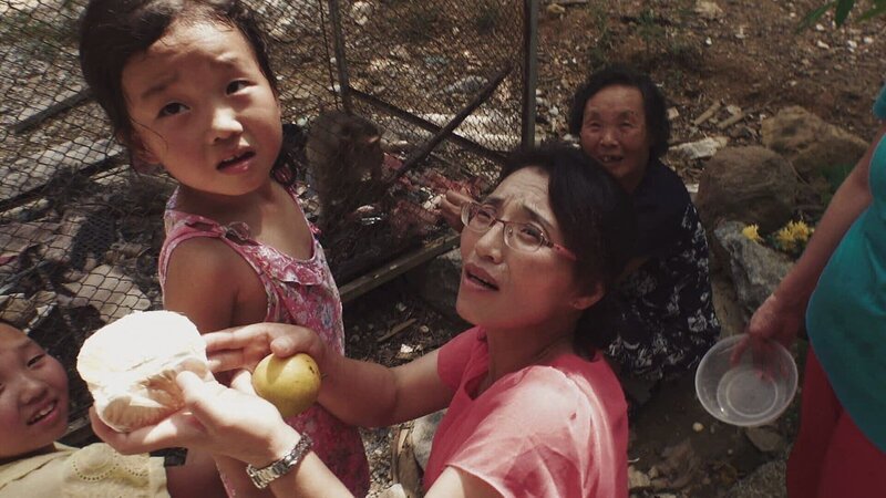 Für Familie Ro ist die Flucht aus Nordkorea ein lebensgefährliches Abenteuer. – Bild: ZDF