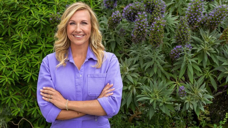 Andrea Kiewel, Moderatorin des ZDF-Fernsehgarten – Bild: ZDF und Marcus Höhn