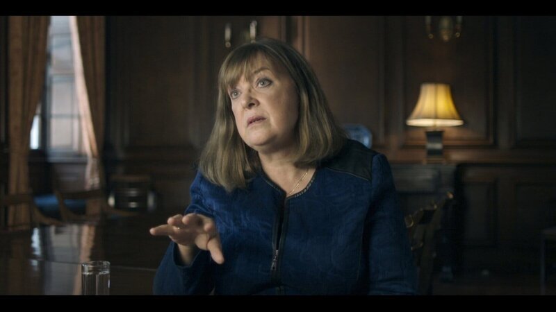 Bridget Kendall ist von 1998 bis 2016 als BBC-Korrespondentin in Moskau und führt zwei längere Interviews mit Putin. Sie bezweifelt, dass bei der Parlamentswahl 2011 alles mit rechten Dingen zuging. – Bild: ZDF und Rogan Productions Ltd.