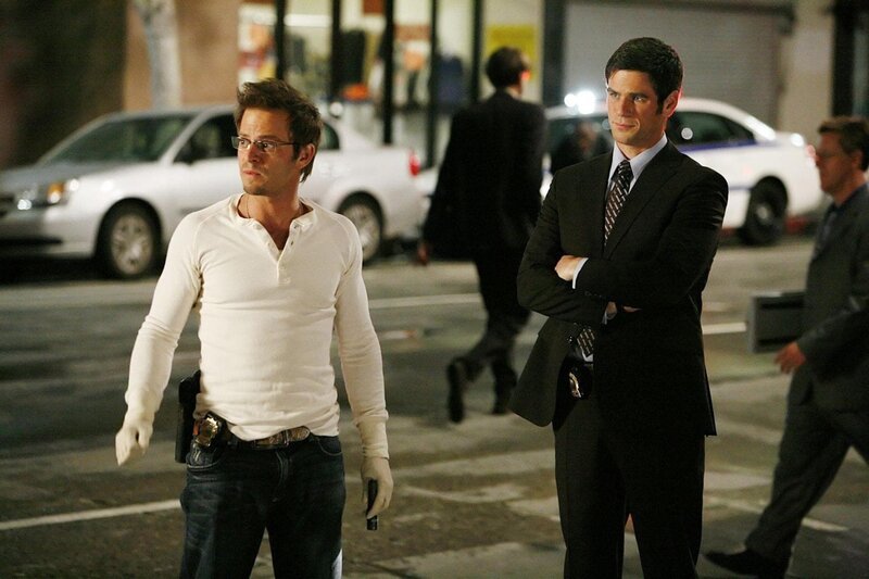 Danny Messer und Don Flack machen sich Sorgen, weil der Taximörder weiterhin aktiv zu sein scheint. Ein Polizist ist vermutlich das jüngste Opfer des Serienmörders. – Bild: RTL Crime Danny Messer und Don Flack machen sich Sorgen, weil der Taximörder weiterhin aktiv zu sein scheint. Ein Polizist ist vermutlich das jüngste Opfer des Serienmörders. – Bild: RTL Crime