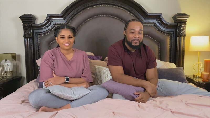 Robert and Anny enjoy the Before the 90 Days Tell All. – Bild: Discovery Communications, LLC