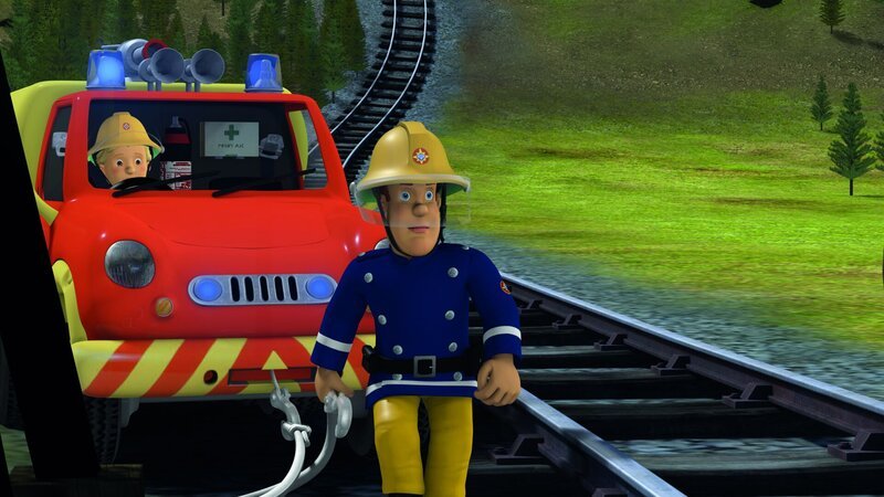 Zusammen mit Penny versucht Feuerwehrmann Sam das Feuer zu löschen. – Bild: KiKA/​2011 Prism Art & Design Limited