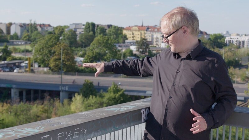 Der Historiker Ingmar Arnold. – Bild: RTL / Like a Shot Entertainment / Albert Speer Der Historiker Ingmar Arnold. – Bild: RTL / Like a Shot Entertainment / Albert Speer