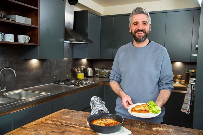 Miguel Barclay – Bild: RTL /​ 2023 Jamie Oliver Enterprises Ltd, photography Renzo Luzardo