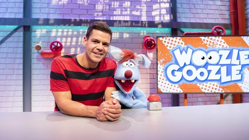 Woozle hat Simóns Wohnung zerstört. Kann er Simón nun ein neues trautes Heim schmackhaft machen? – Bild: SUPER RTL/​Annette Etges