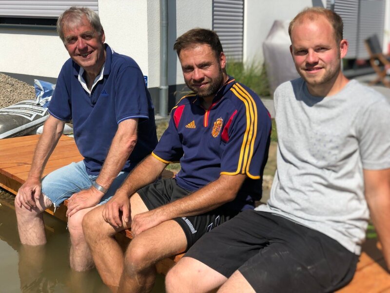 V.l.: Viktor, Claus und Andi – Bild: TVNOW /​ Tokee Bros.