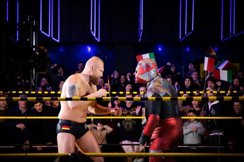 Una scena di Piedone lo Sbirro foto di Eduardo Castaldo – Bild: Sky Studios / Sky Deutschland AG und Sky Deutschland GmbH & Co. KG Una scena di Piedone lo Sbirro foto di Eduardo Castaldo – Bild: Sky Studios / Sky Deutschland AG und Sky Deutschland GmbH & Co. KG