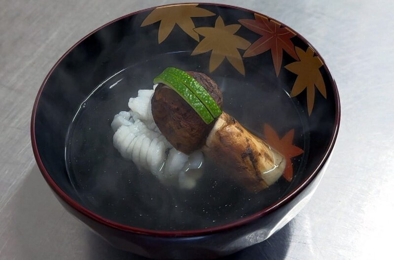 Kaiseki bezeichnet eine gehobene japanische Kochkunst mit Zen-Tradition, die besonderen Gästen vorbehalten ist. – Bild: Elephant Doc