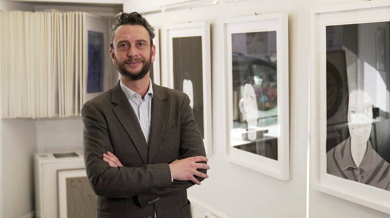 Galerist Raphael Petrov. – Bild: HR