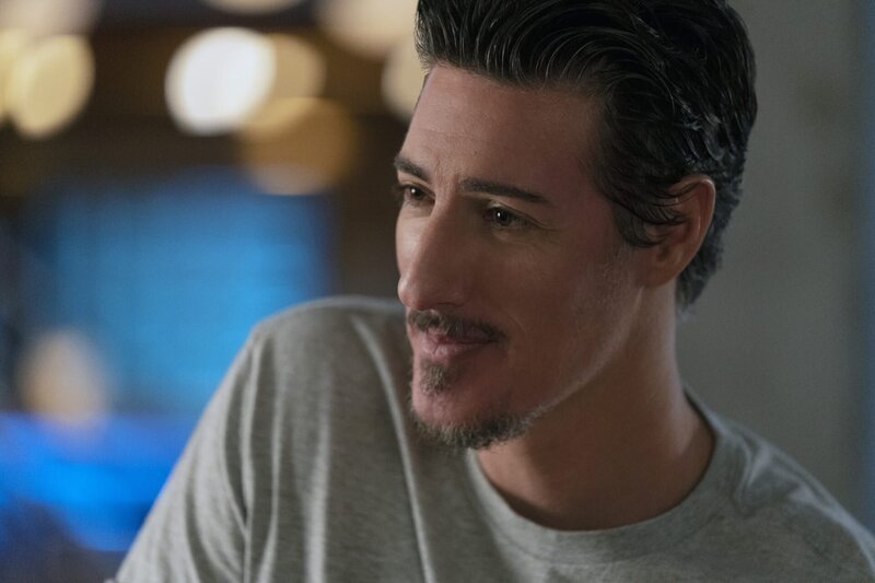 Julian Shea (Eric Balfour) – Bild: The CW Network, LLC. /​ Michael Courtney
