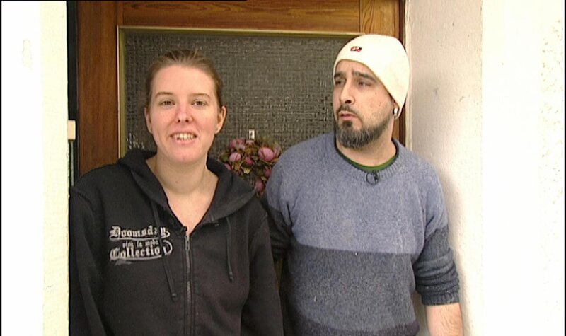 Dorfidylle im Südwesten Deutschlands. Vor drei Monaten haben die Pfälzerin Katja und der italienische Pizzabäcker Claudio ihr Traumhaus bezogen. Doch leider ist seitdem in den neuen vier Wänden nicht mehr viel passiert … – Bild: RTL II