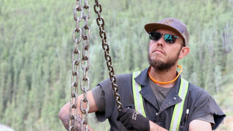 Kevin Beets working with chains – Bild: DMAX