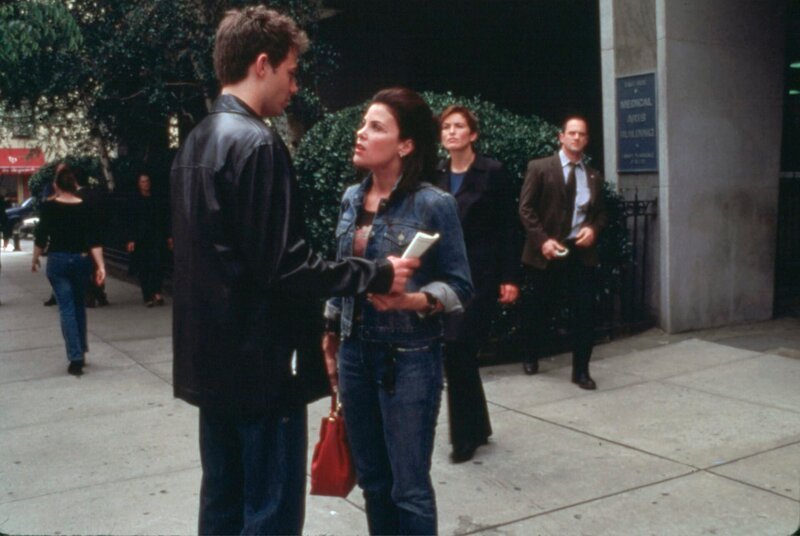 Detective Elliot Stabler(Christopher Meloni), Olivia Benson(Mariska Hargitay) – Bild: 2002 Universal Network Television (C)13TH STREET Photocredit Mandatory, Editorial Use Only, NO archive, NO Resale