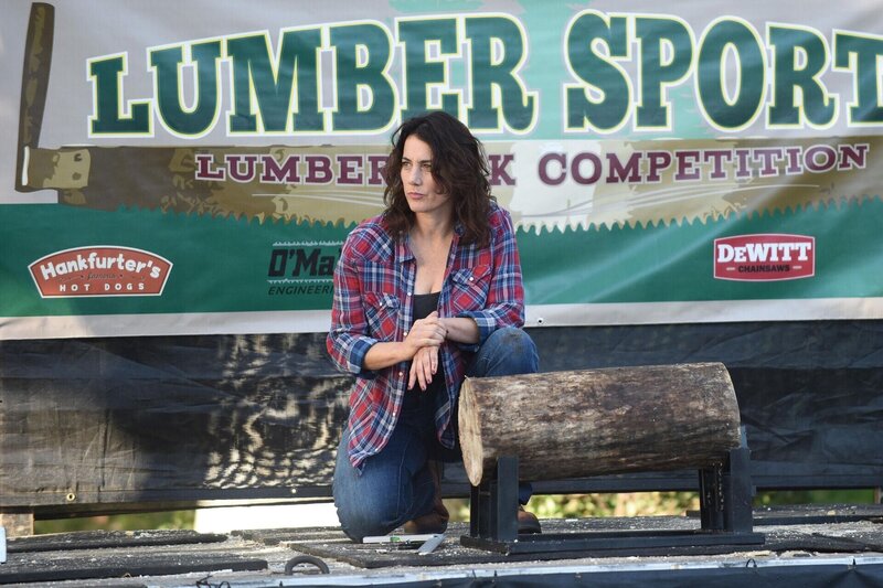 Phyllis Paul (Melissa Tracy) Die Verwendung des sendungsbezogenen Materials ist nur mit dem Hinweis und Verlinkung auf TVNOW gestattet. – Bild: ProSiebenSat.1 Media SE