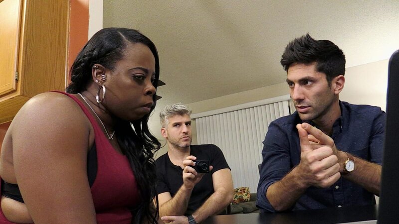 L-R: Jeanette, Max, Nev – Bild: Paramount