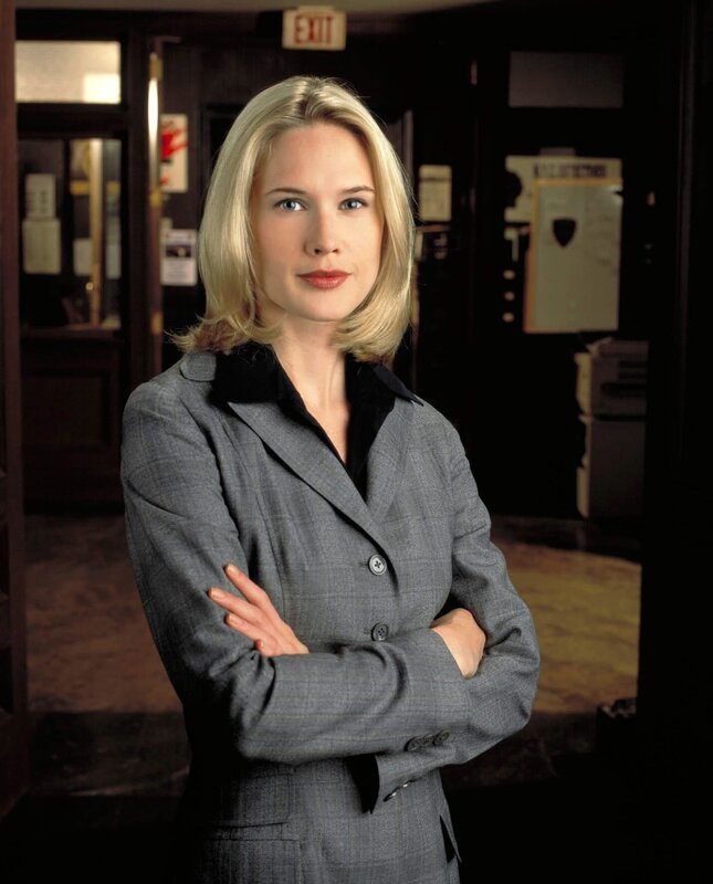 Stephanie March (Alexandra Cabot) – Bild: PLURIMEDIA (Universal Pictures)