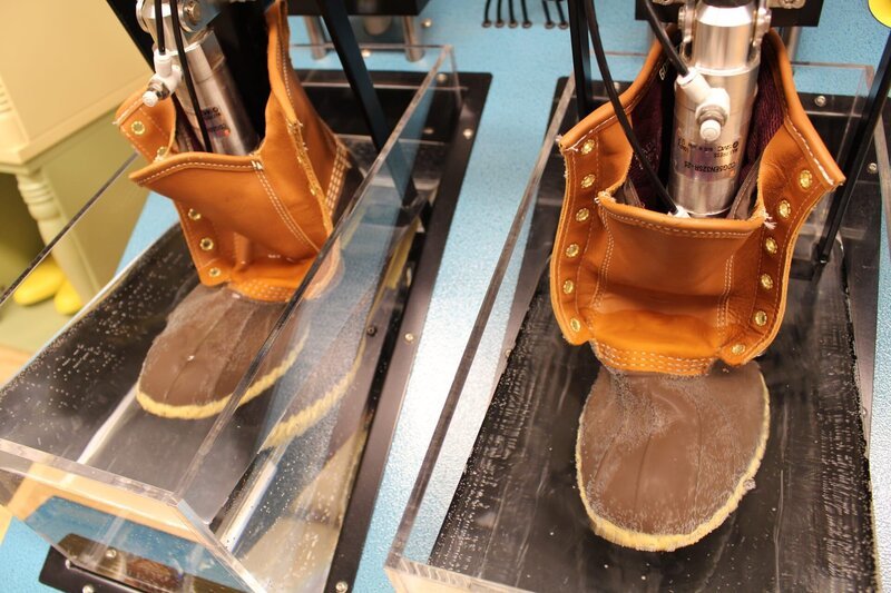 Boot factory, boot leather early stages. – Bild: Discovery Communications, Wag TV