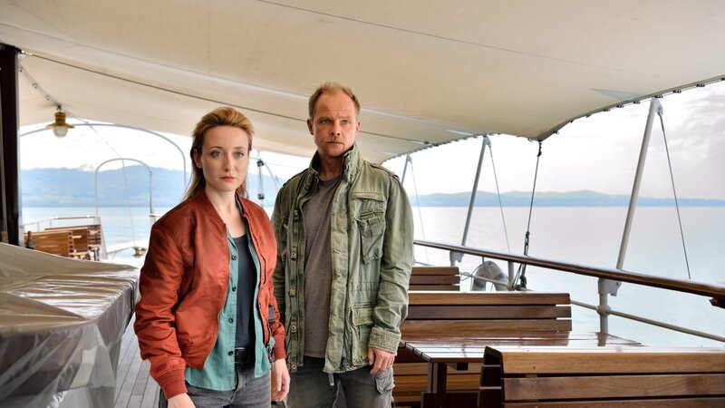 Alina Fritsch (Luisa Hoffmann), Matthias Koeberlin (Micha Oberländer). – Bild: ORF/​Graf Film/​Patrick Pfeiffer