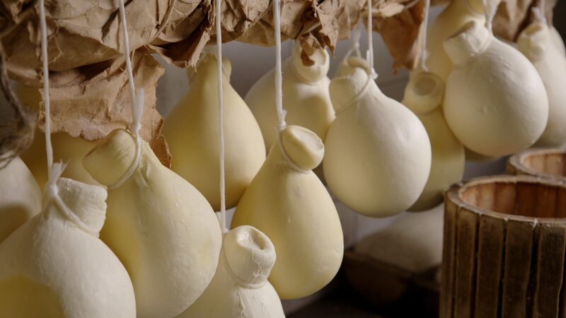 Der flaschenförmige Reiterkäse der Römer. – Bild: ZDF und RB, arte, Kinescope Film GmbH