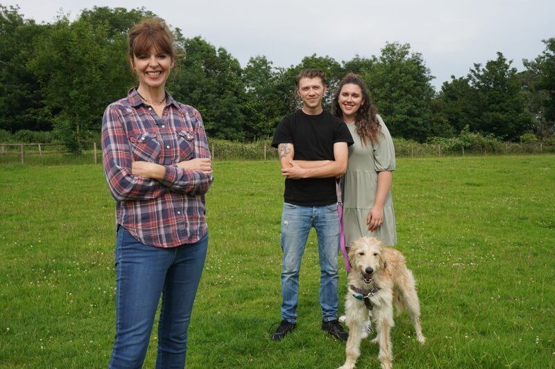 Victoria Stilwell (l.) – Bild: Ricochet LTD